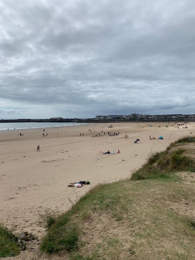 Phoenix Caravan Hire, Trecco Bay Porthcawl Exterior foto