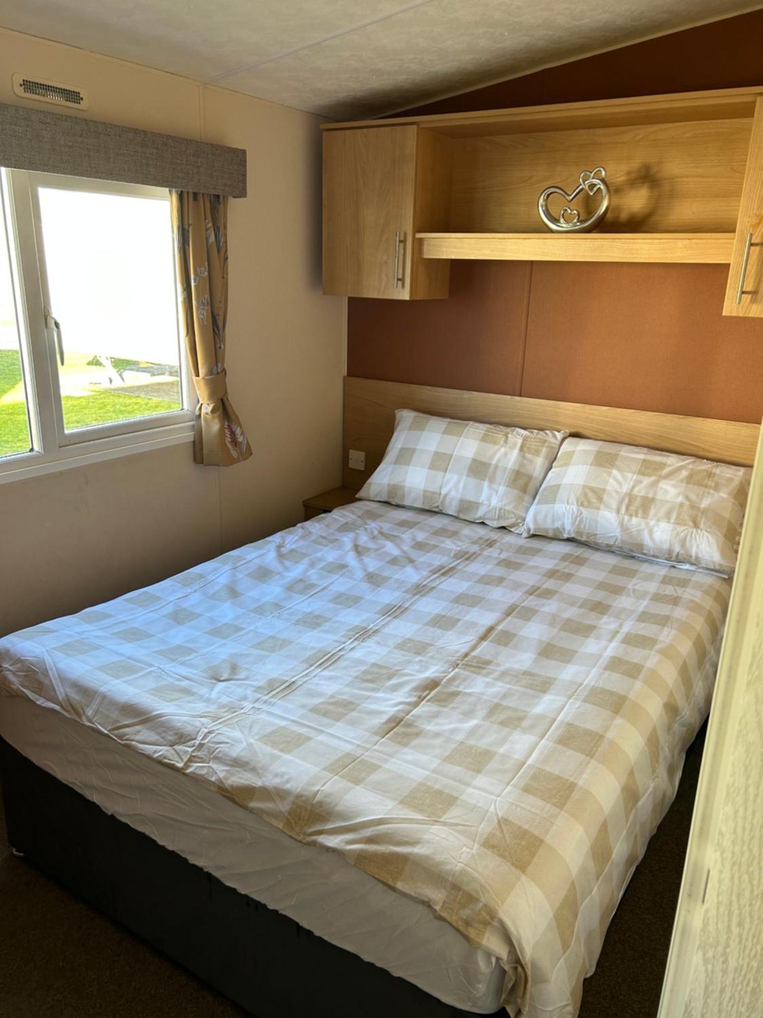 Phoenix Caravan Hire, Trecco Bay Porthcawl Exterior foto